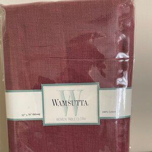 Tablecloth –Wamsutta – Oval - 52”x70” NWT